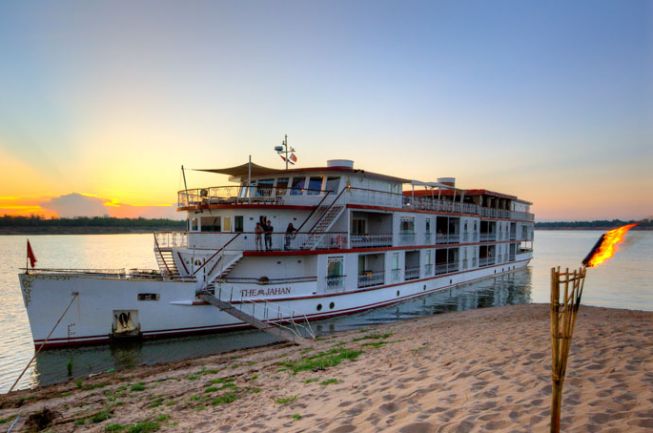 The Jahan Cruise